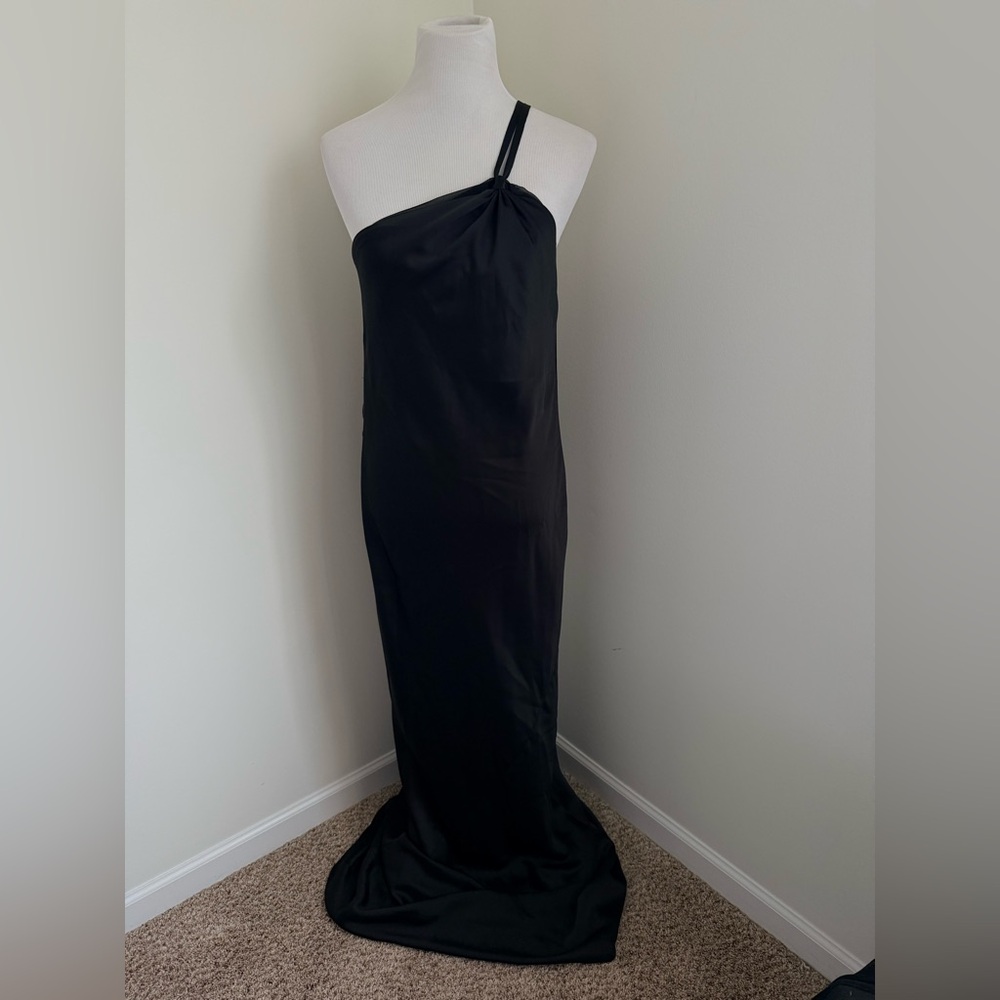 Norma Kamali One Shoulder Bias Gown Maxi Dress Draped Back Satin Black Sz M - Picture 4 of 10